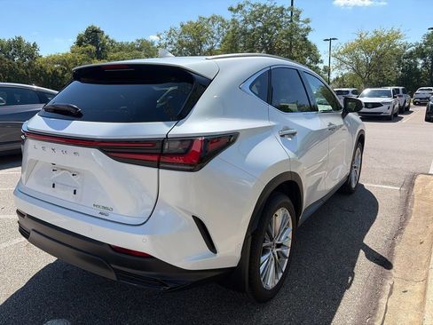 Used 2025 Lexus NX 350 AWD w/ Rear Seat Package image 9
