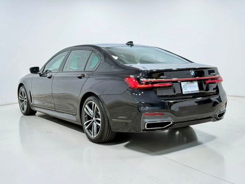 Used 2022 BMW 750i xDrive w/ Executive Package AWD/4WD image 20