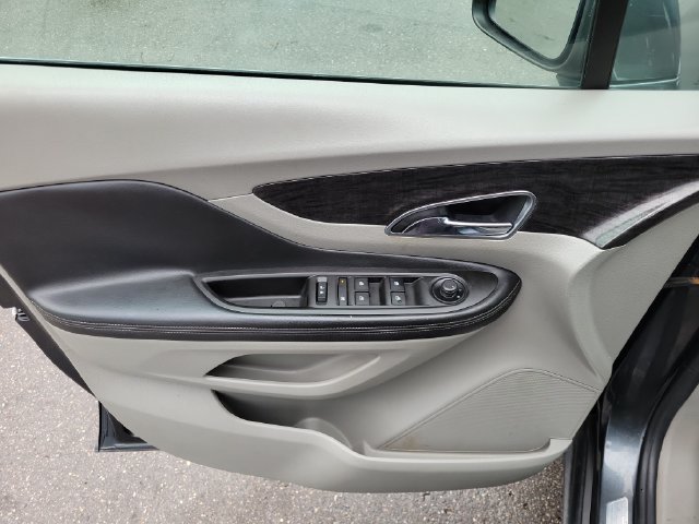 Used 2016 Buick Encore Convenience AWD/4WD image 10