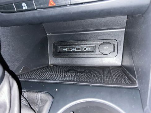 Used 2021 Volkswagen Atlas SE image 37