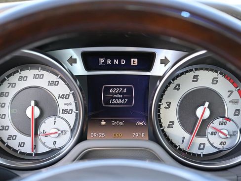 Used 2013 Mercedes-Benz SL 550 image 19