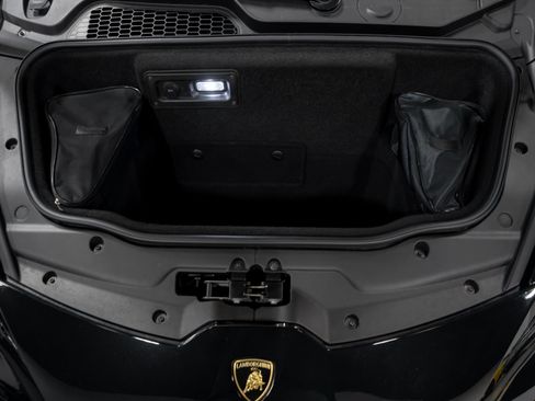 Used 2020 Lamborghini Huracan EVO AWD/4WD image 69