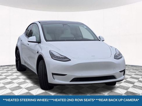 Used 2021 Tesla Model Y Long Range image 4