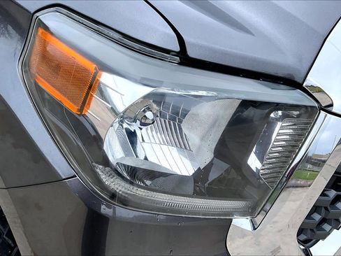 Used 2021 Toyota Tundra SR5 image 26