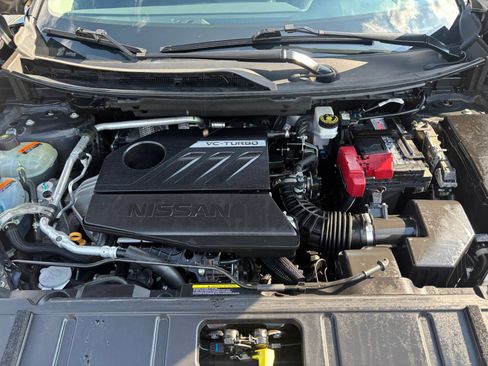 Used 2025 Nissan Rogue SV FWD image 33