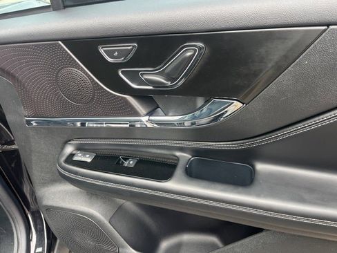 Used 2023 Lincoln Corsair AWD w/ Equipment Group 101A image 22