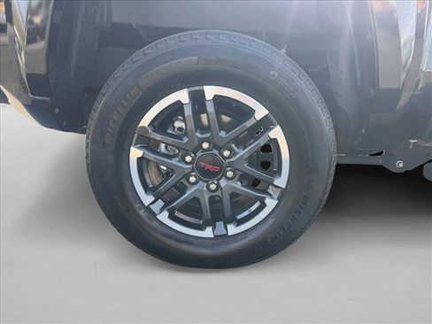 Used 2024 Toyota Tacoma TRD Sport image 24