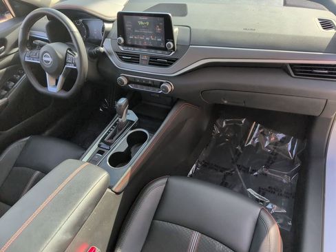 Used 2025 Nissan Altima 2.5 SR AWD/4WD image 31