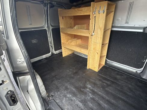 Used 2017 Nissan NV200 SV FWD image 13