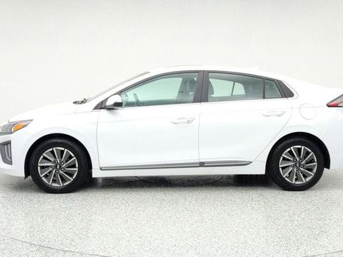 Used 2020 Hyundai Ioniq Limited image 8