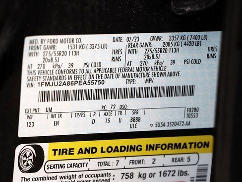 Used 2023 Ford Expedition Limited image 30