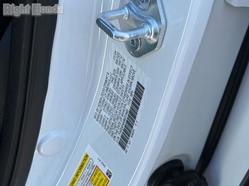 Certified 2024 Honda CR-V EX image 33