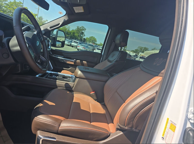 Used 2025 Ford F250 King Ranch w/ Chrome Package AWD/4WD image 5