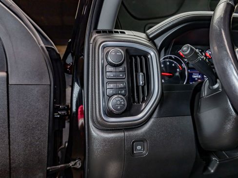 Used 2022 Chevrolet Silverado 2500 LTZ w/ LTZ Plus Package image 21