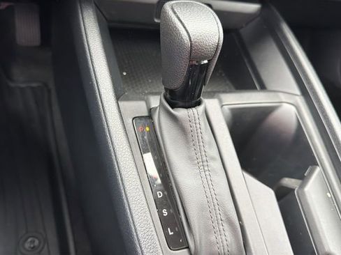 Used 2023 Honda Accord EX image 17