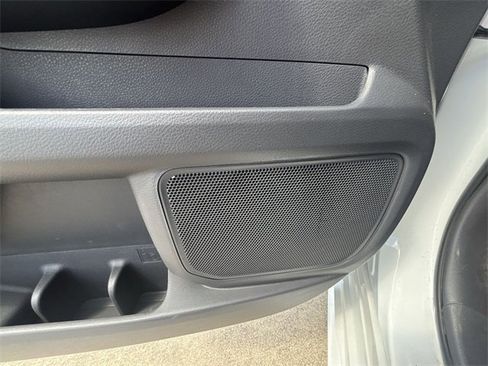 Used 2023 Toyota Sienna XLE image 14