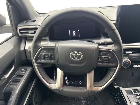 Used 2024 Toyota Tacoma TRD Off-Road AWD/4WD image 57