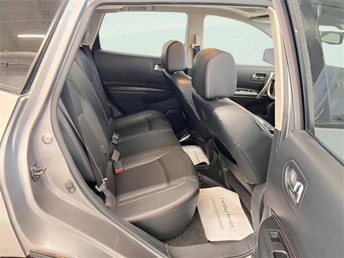 Used 2013 Nissan Rogue SL image 10