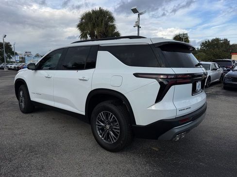 New 2026 Chevrolet Traverse LT image 6