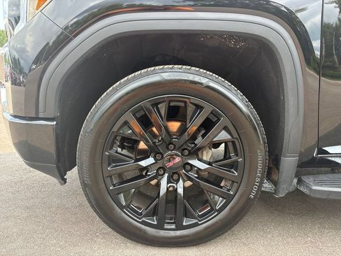 Used 2021 GMC Sierra 1500 Denali w/ Technology Package AWD/4WD image 10