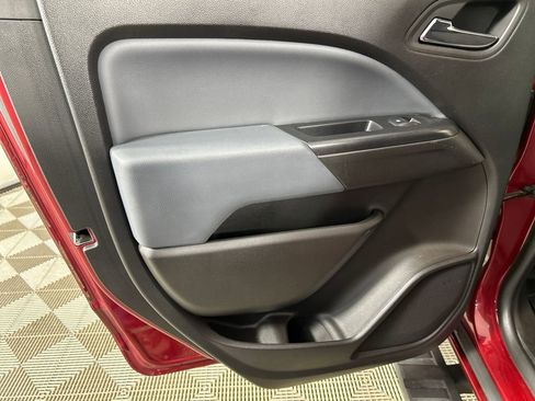 Used 2019 Chevrolet Colorado Z71 image 15