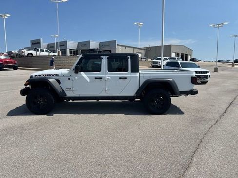 Used 2023 Jeep Gladiator Mojave w/ Trailer Tow Package AWD/4WD image 8