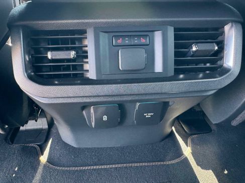 Certified 2023 Ford F150 Platinum w/ Equipment Group 701A High AWD/4WD image 28