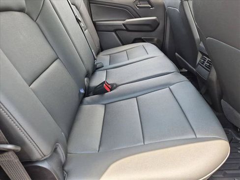 Used 2026 Chevrolet Colorado Trail Boss AWD/4WD image 18
