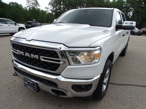 Used 2023 RAM 1500 4x4 Crew Cab Big Horn image 7