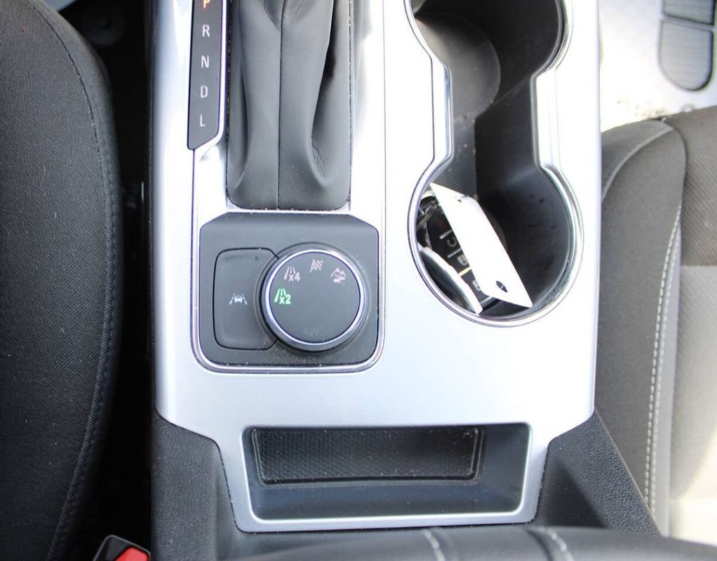 Used 2025 Chevrolet Blazer LT AWD/4WD image 16