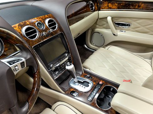 Used 2015 Bentley Flying Spur W12 AWD/4WD image 76