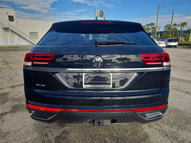 Used 2022 Volkswagen Atlas Cross Sport SE FWD image 4