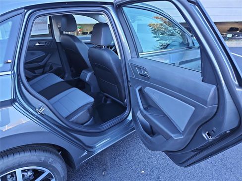 New 2026 Volkswagen Jetta SE image 29