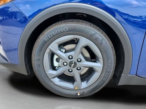 New 2026 Kia K4 FWD image 28