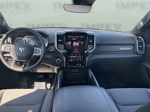Used 2025 RAM 1500 Big Horn AWD/4WD image 12