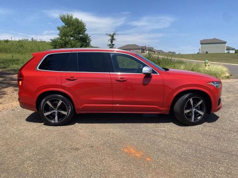 Used 2019 Volvo XC90 T6 R-Design w/ Advanced Package AWD/4WD image 10