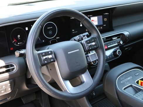 Used 2026 Hyundai Palisade Calligraphy FWD image 19