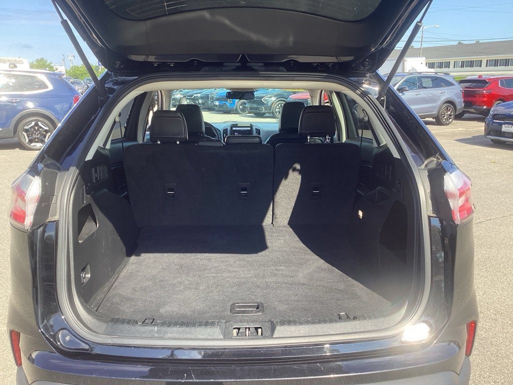 Used 2024 Ford Edge SEL AWD/4WD image 8