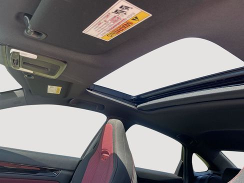Used 2024 Honda Civic Si image 7