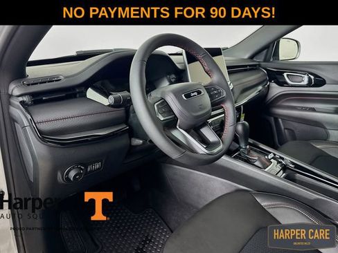 New 2026 Jeep Compass Trailhawk image 11