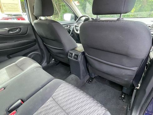 Used 2018 Nissan Rogue S AWD/4WD image 24