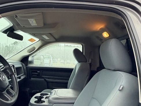 Used 2014 RAM 2500 Tradesman w/ Chrome Appearance Group image 17