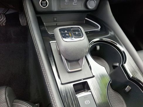 Used 2023 Nissan Rogue Platinum w/ Platinum Premium Package image 16