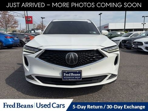 Used 2023 Acura MDX SH-AWD w/ Advance Package image 2