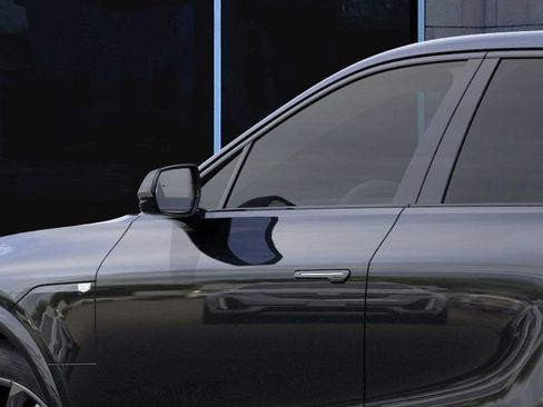 New 2026 Cadillac Lyriq V image 12