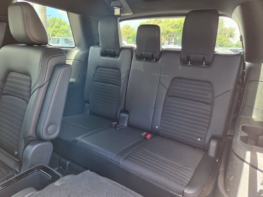 Used 2024 Nissan Pathfinder Rock Creek AWD/4WD image 15
