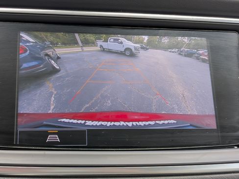 Used 2023 Buick Enclave Essence w/ Experience Buick Package FWD image 29