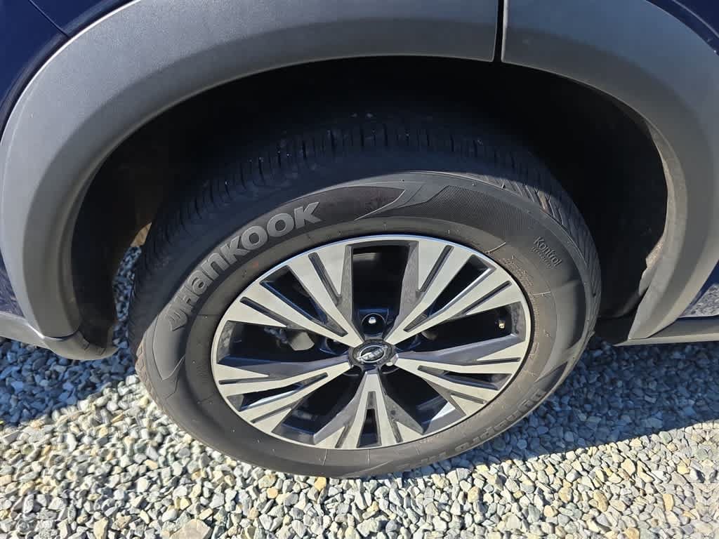 Used 2023 Nissan Rogue SV AWD/4WD image 10