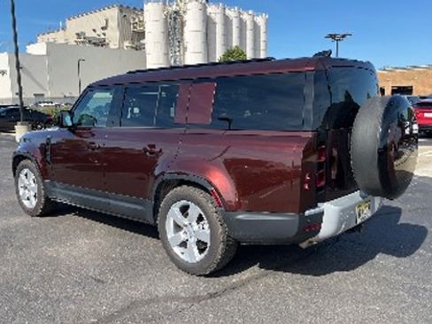 Used 2025 Land Rover Defender 130 S AWD/4WD image 4