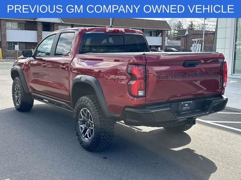 Used 2026 Chevrolet Colorado ZR2 w/ Technology Package AWD/4WD image 8